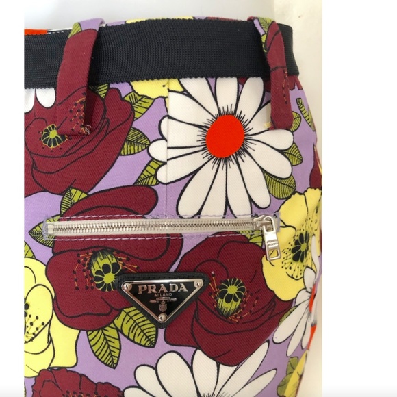 PRADA Floral Print Knee-Length Skirt - Picture 5 of 16
